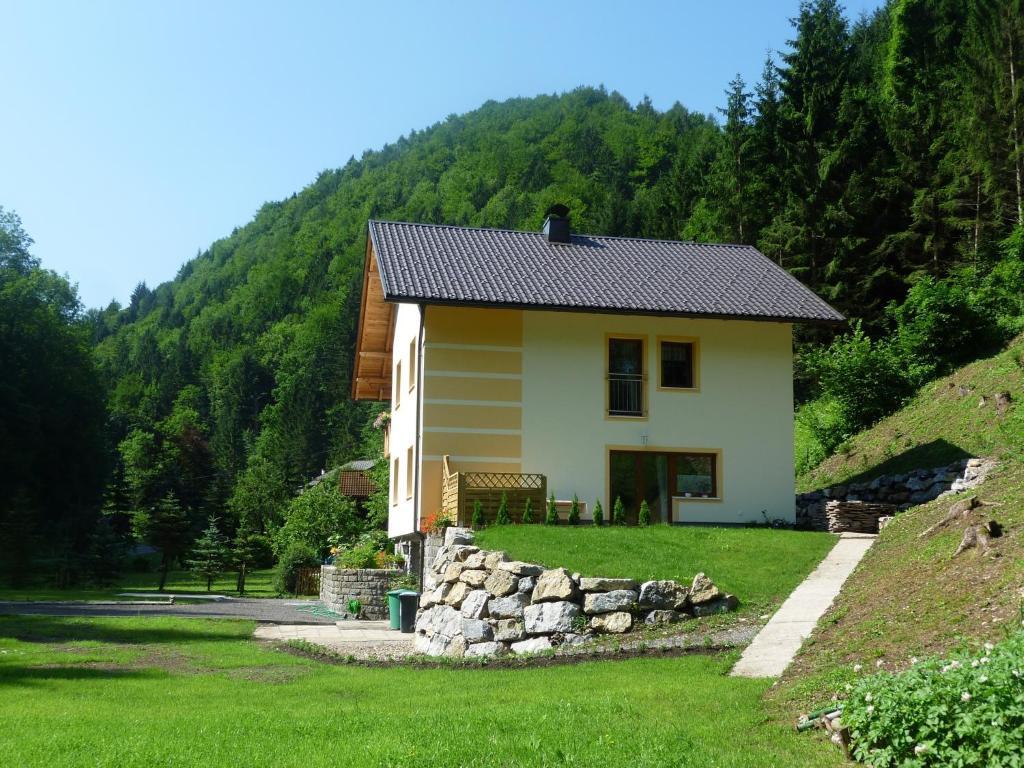 Gaestehaus Forstner Apartment Loich Exterior photo